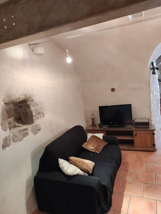 Chambre Atypique : La Grotte Bez-et-Esparon Exteriér fotografie